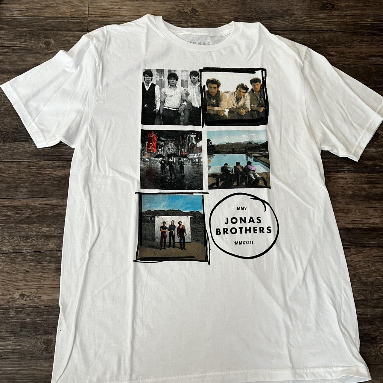 item listed by chlohubb