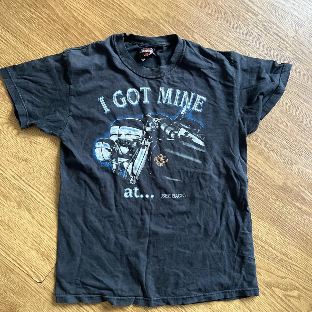 item listed by jujuleeee