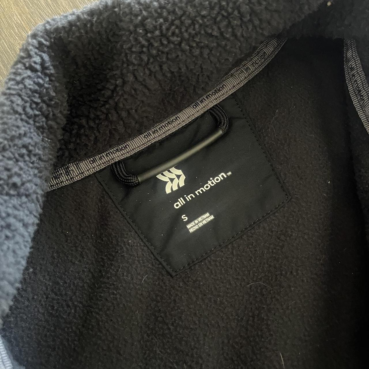 All In Motion Black Fleece tag says small - fits - Depop