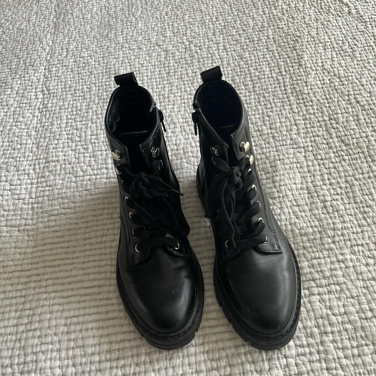 Madden girl hot sale combat boots