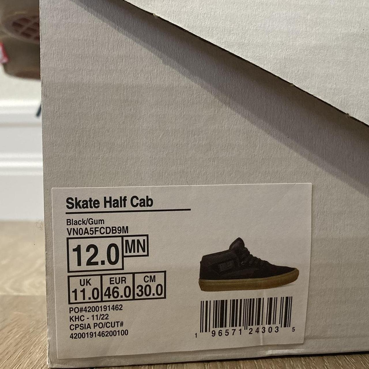 Supreme Vans Black Halfcab pro skate shoes size - Depop