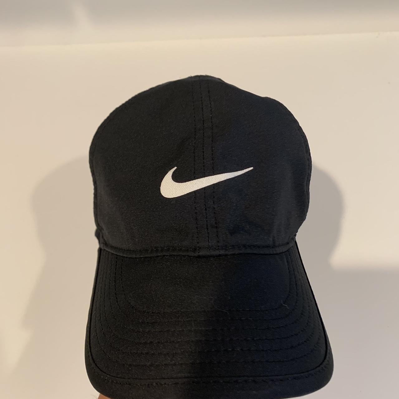 Nike Men's Black and White Hat | Depop