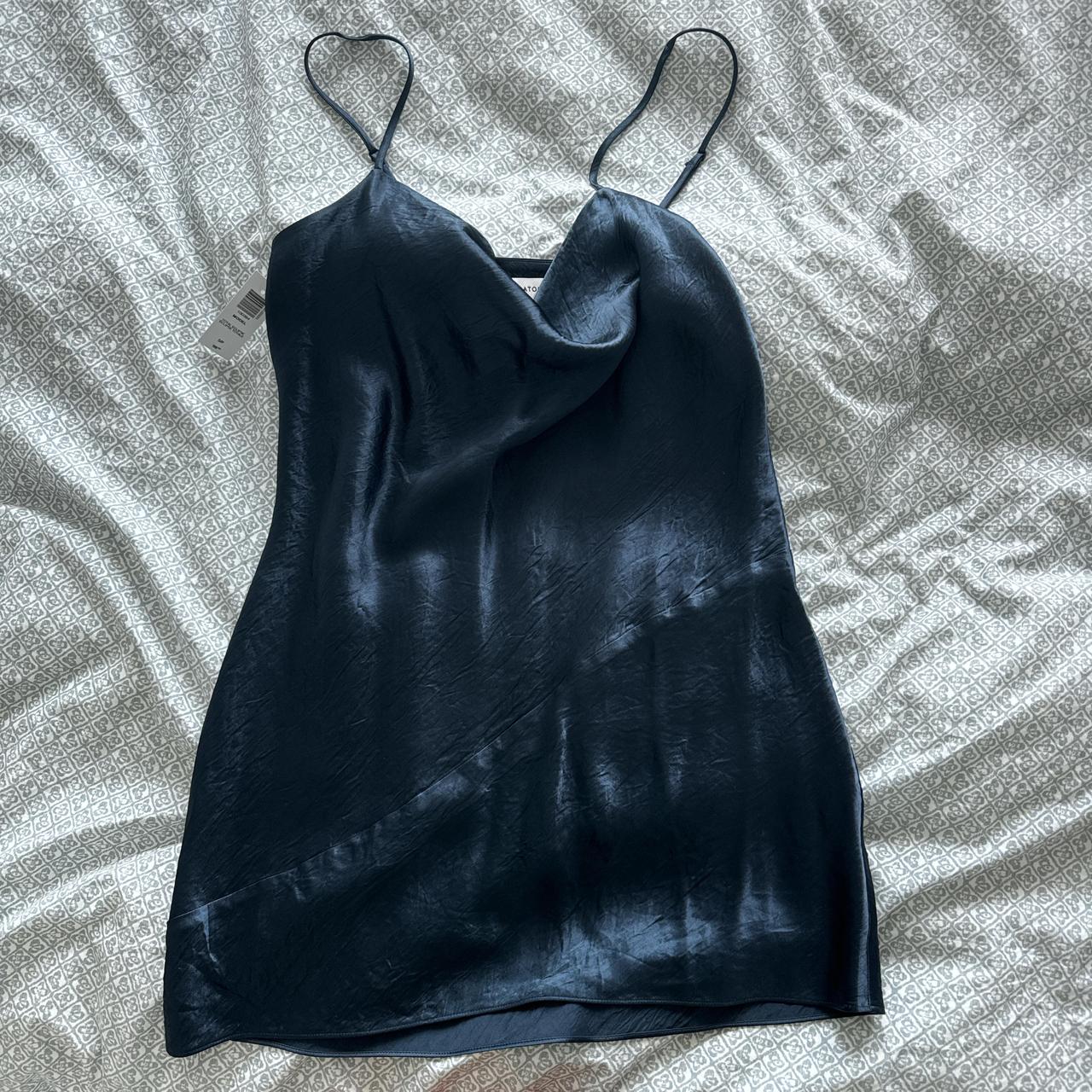Such good quality, size S mini dress from Aritzia, - Depop