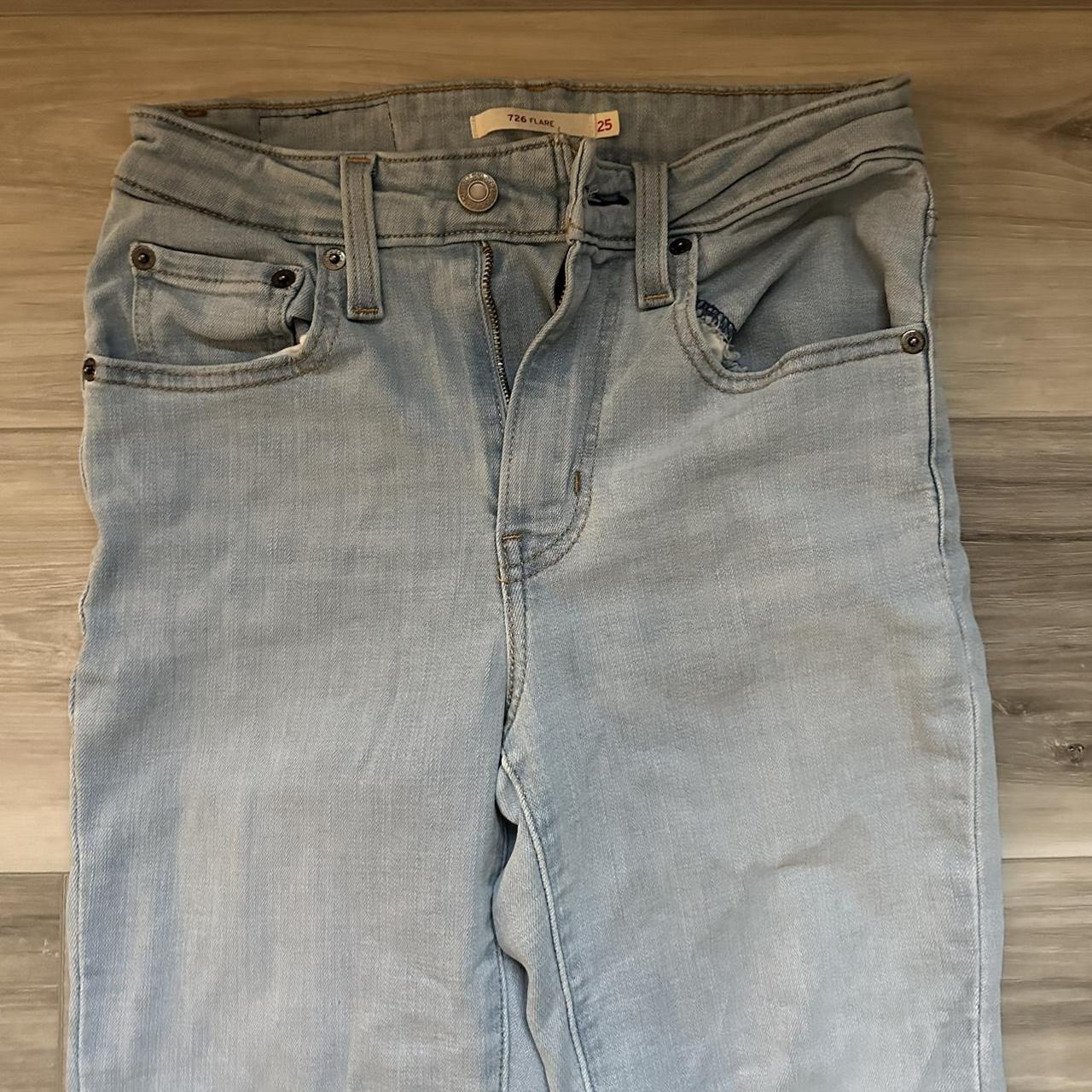 LEVI 726 LIGHT WASHES FLARE JEANS size 25 never... - Depop