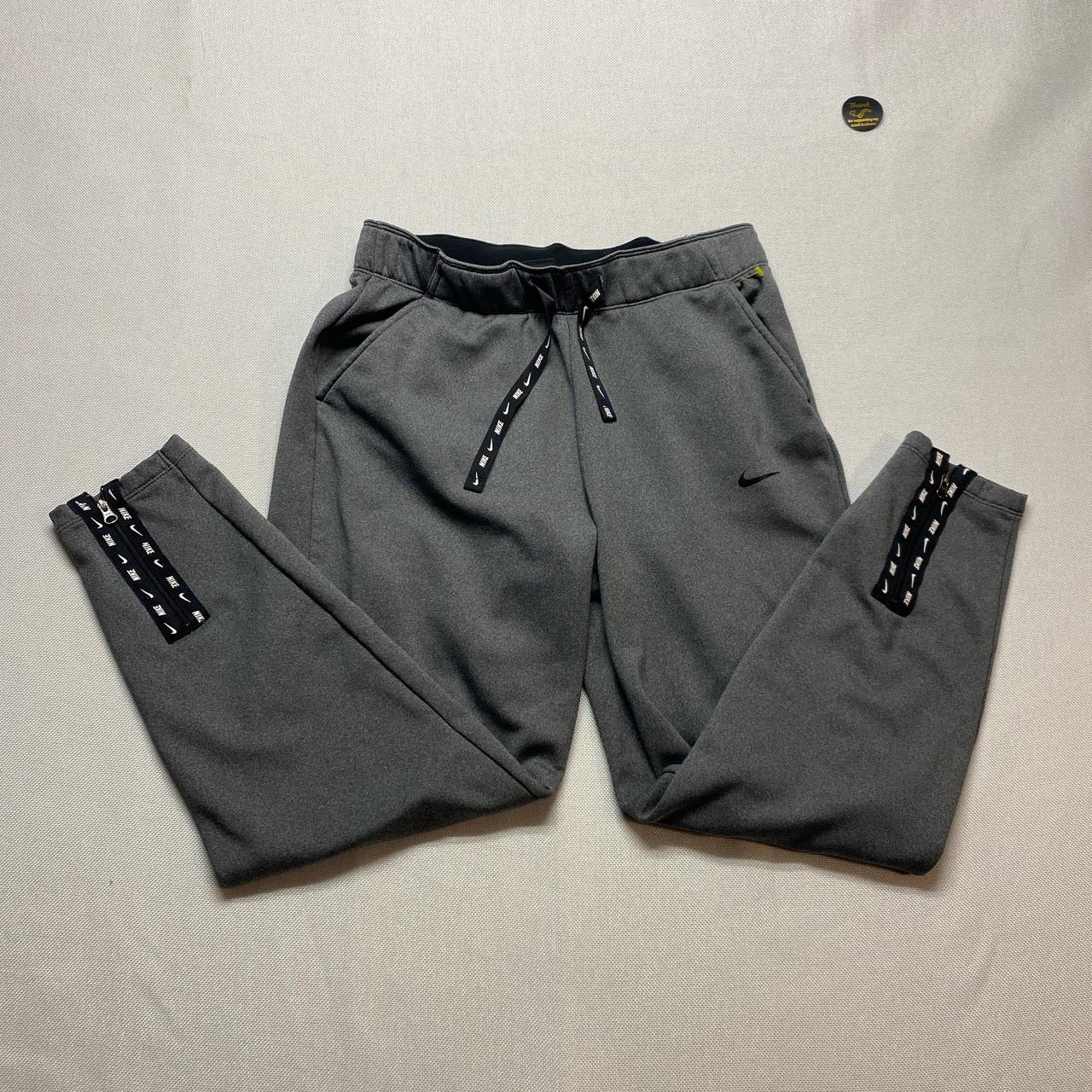 Nike Women's Sweatpants Grey/Black S – Nike grey joggers with