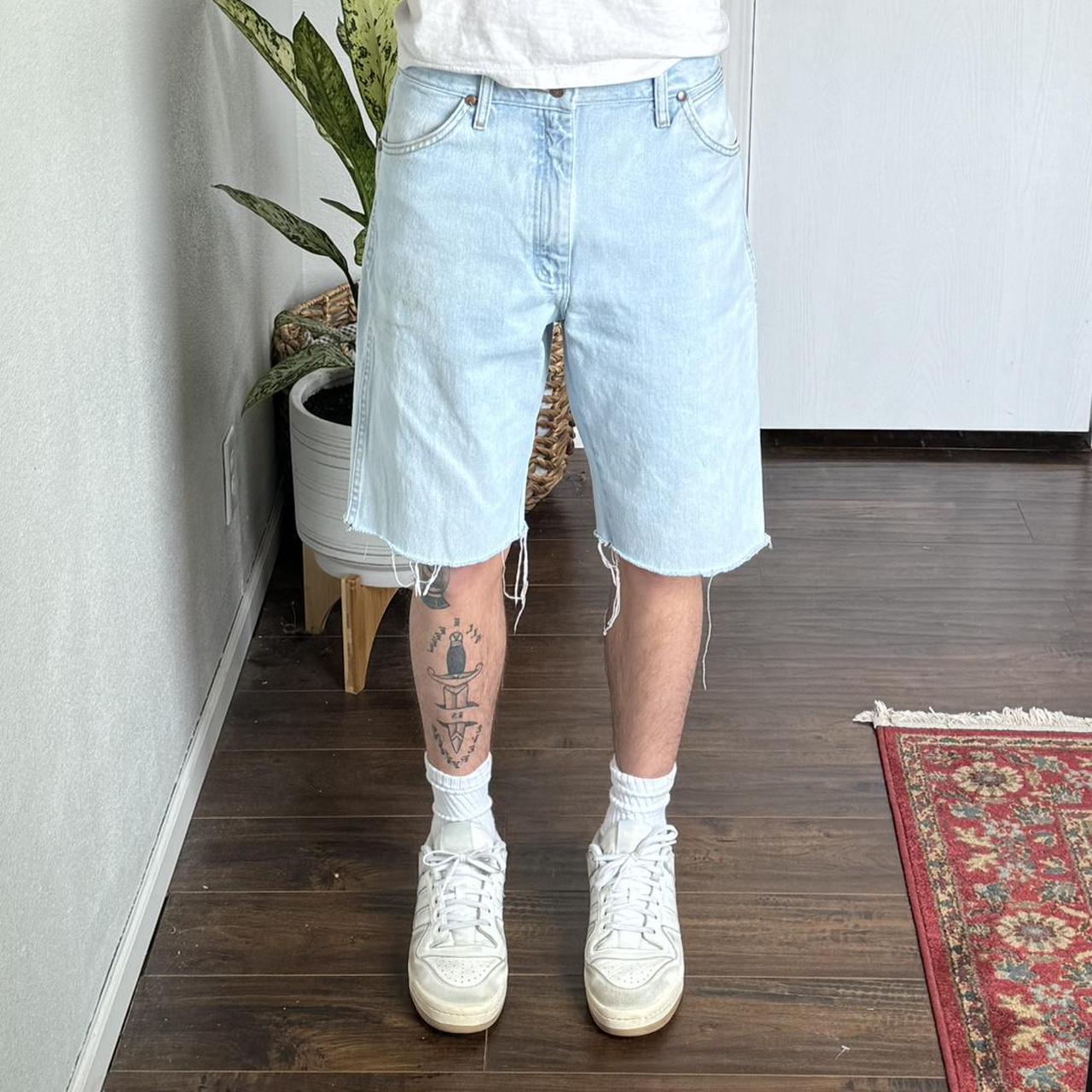 Vintage wrangler cutoff jorts • fits a 30, 6ft for... - Depop