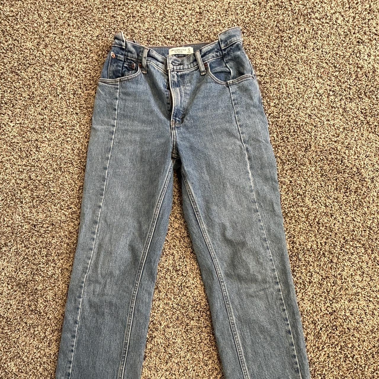 Abercrombie & Fitch Women's Blue Jeans | Depop