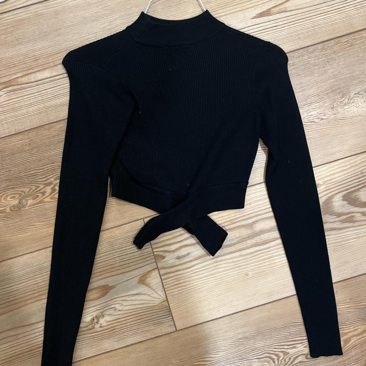 item listed by bridgetteswardrobe