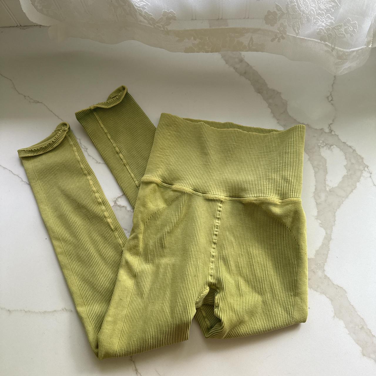 item listed by bridgetteswardrobe