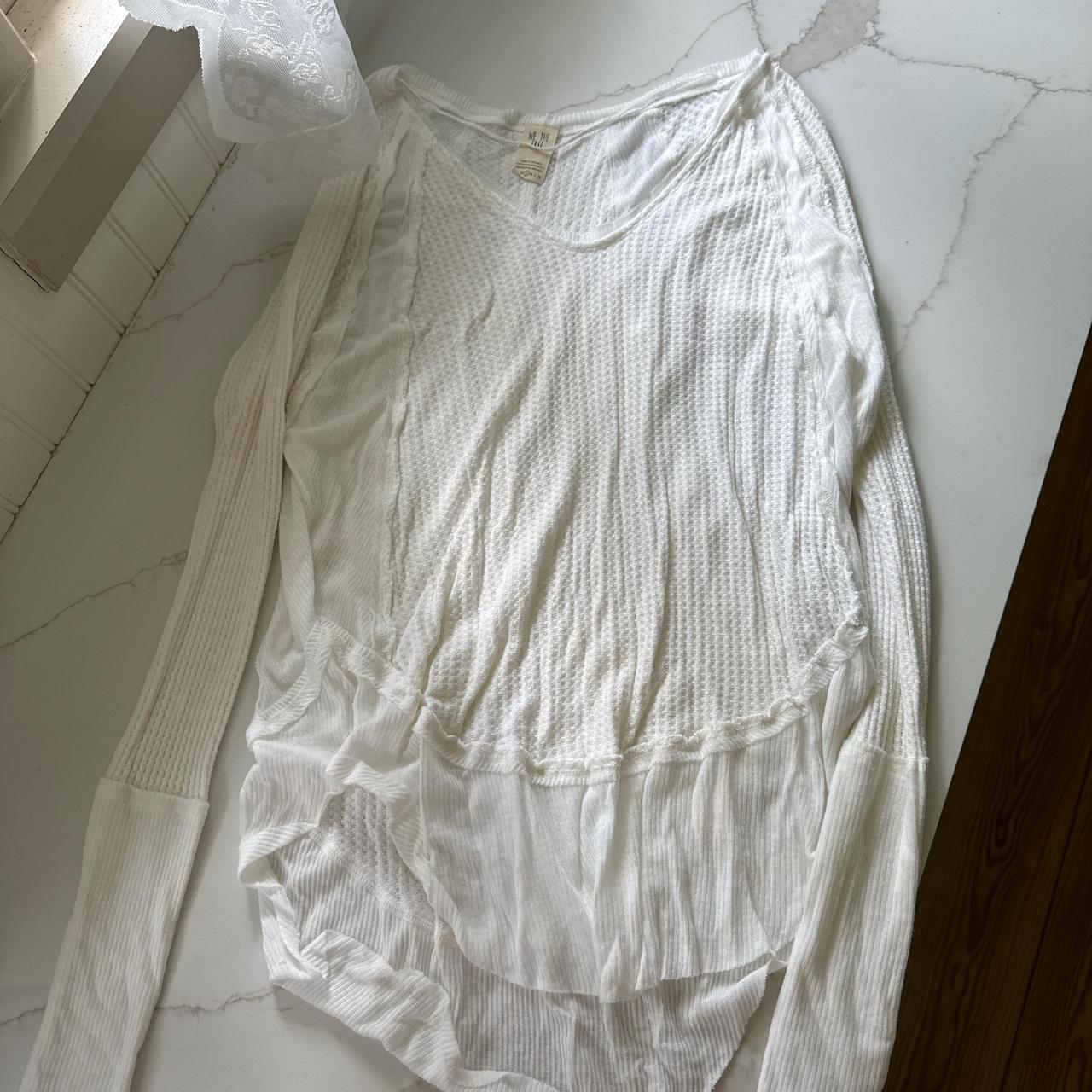 item listed by bridgetteswardrobe