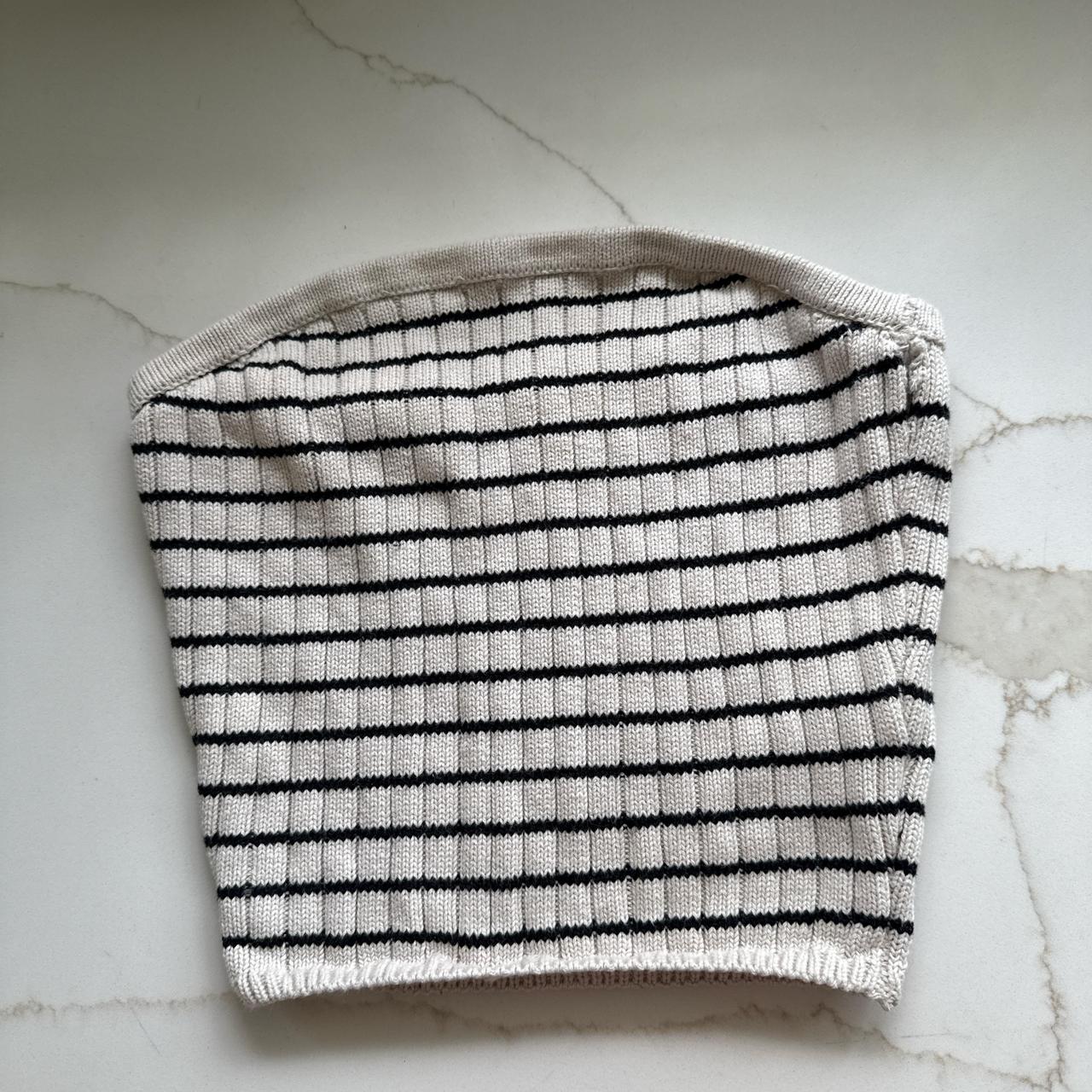 item listed by bridgetteswardrobe