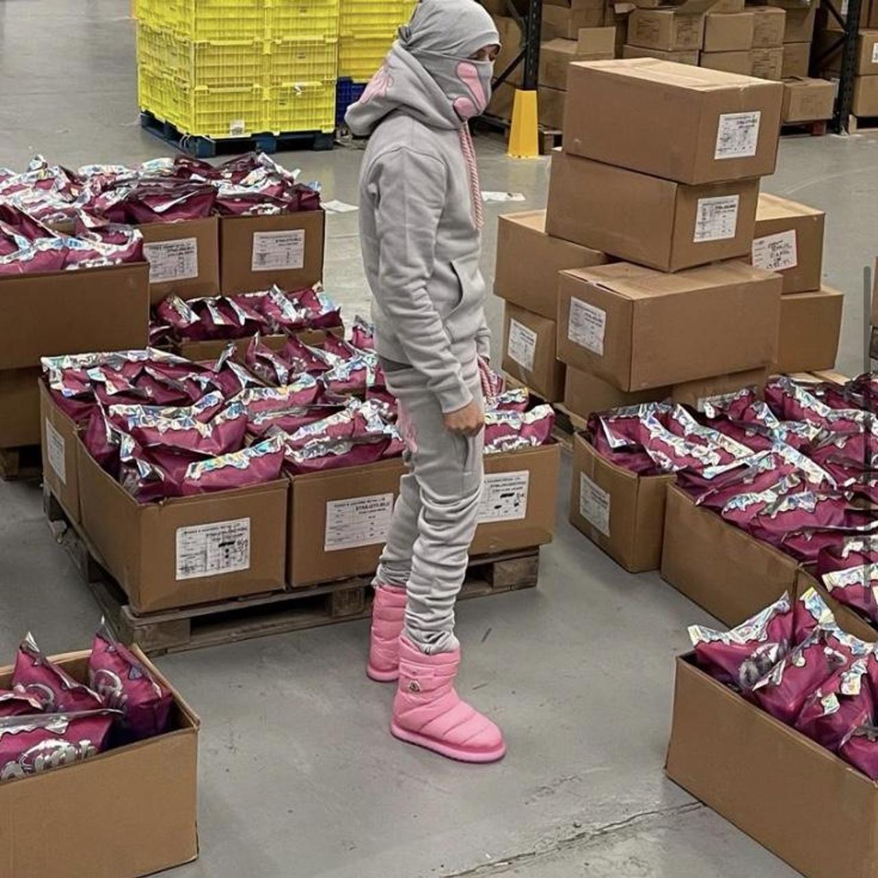 Syna World Grey/Pink Logo Tracksuit - Size Large -... - Depop