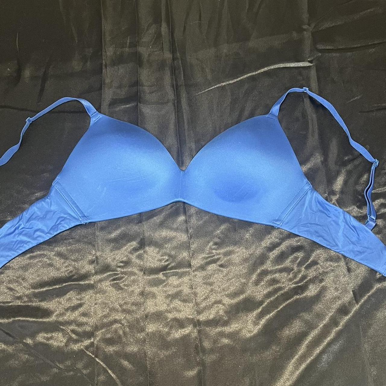 B.Tempt'd Women's Blue Bra | Depop