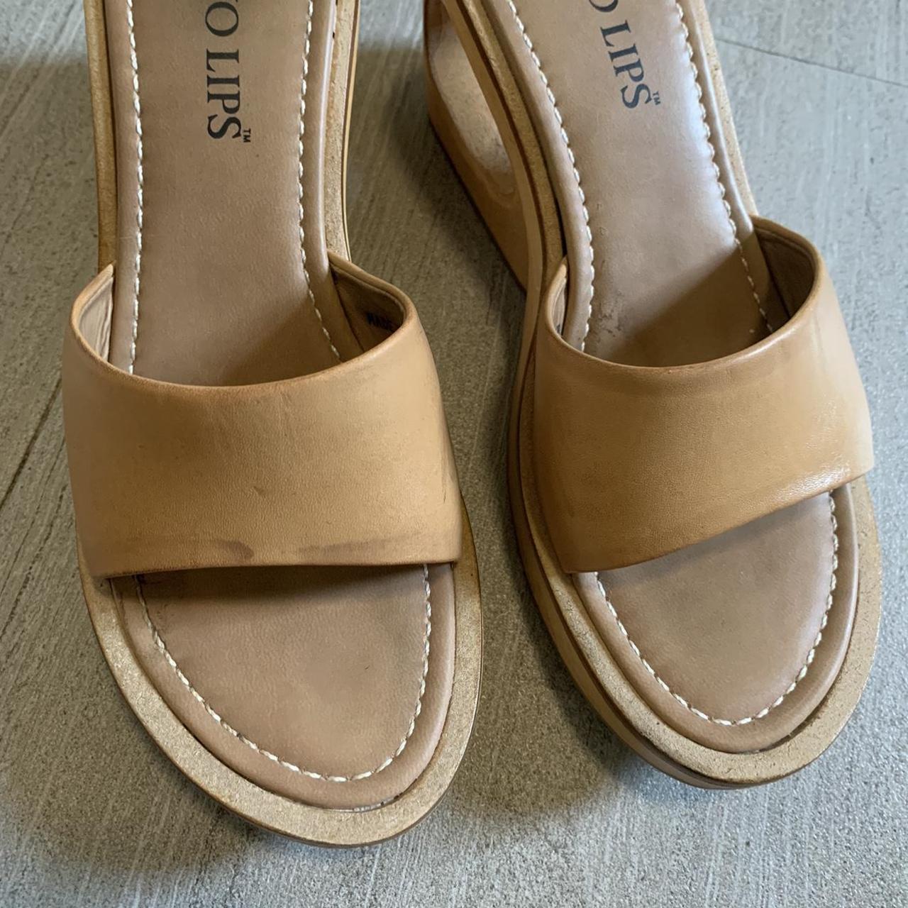 Women's Tan Clogs | Depop