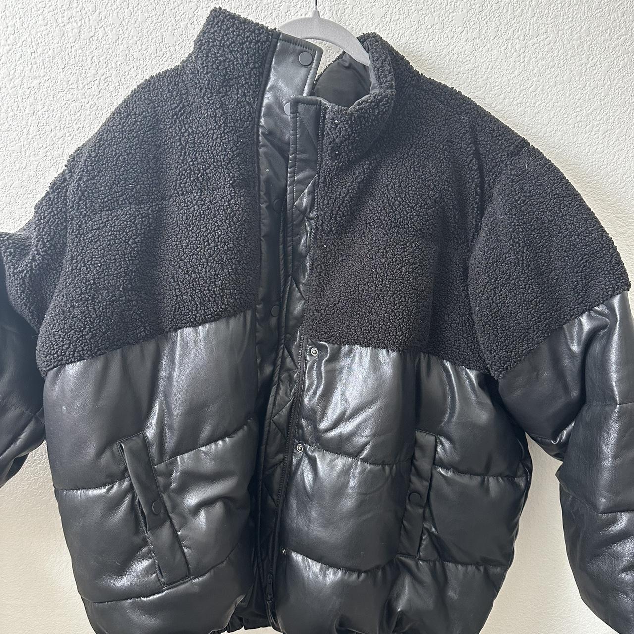 Good American Puffer Mix of Sherpa and leather... - Depop