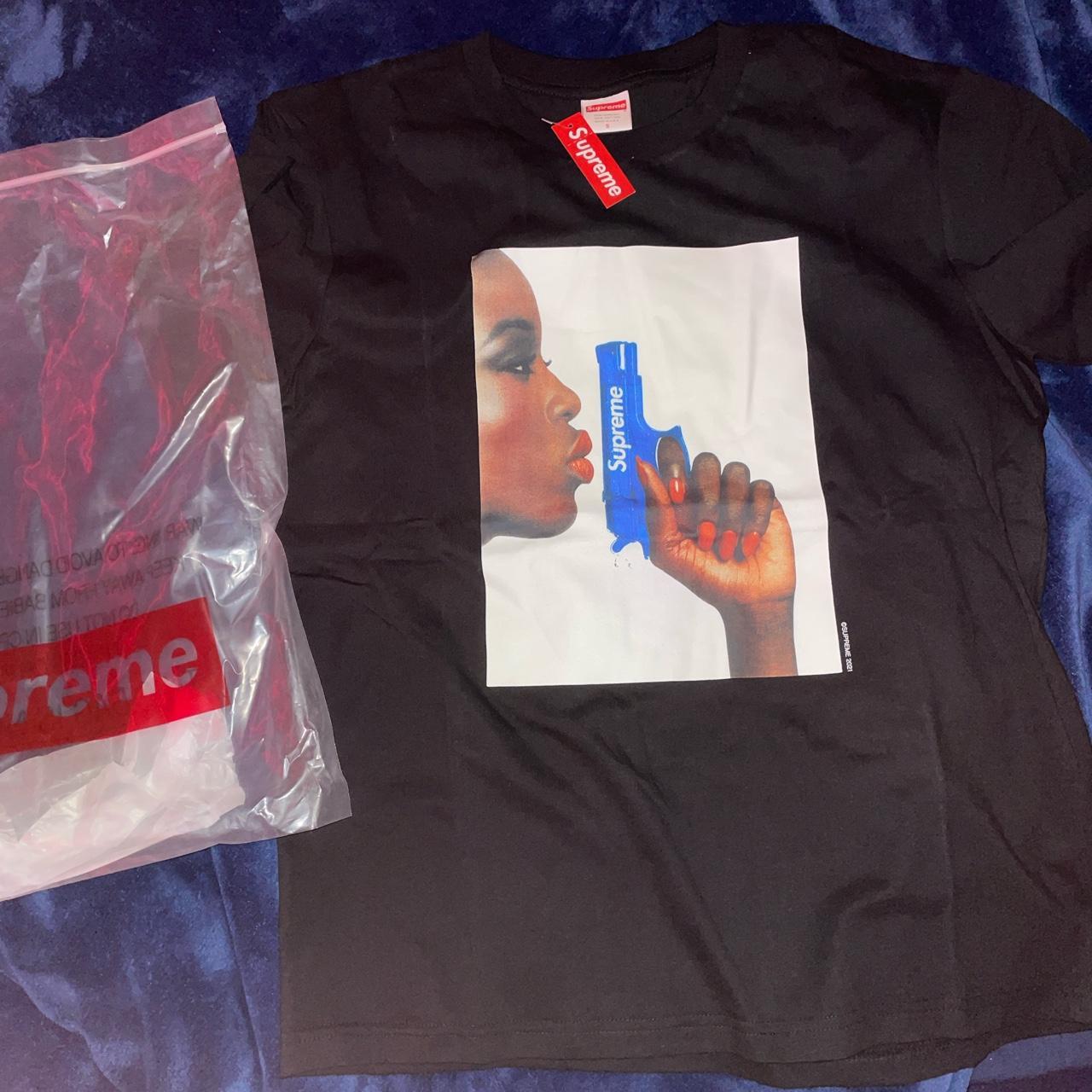 Supreme hotsell gun tee