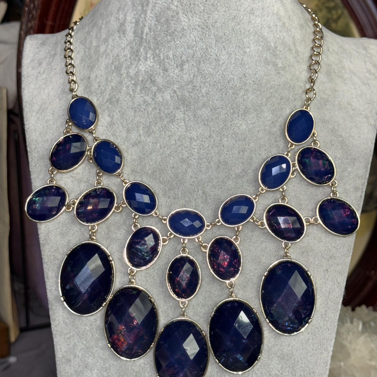 item listed by sek_resells
