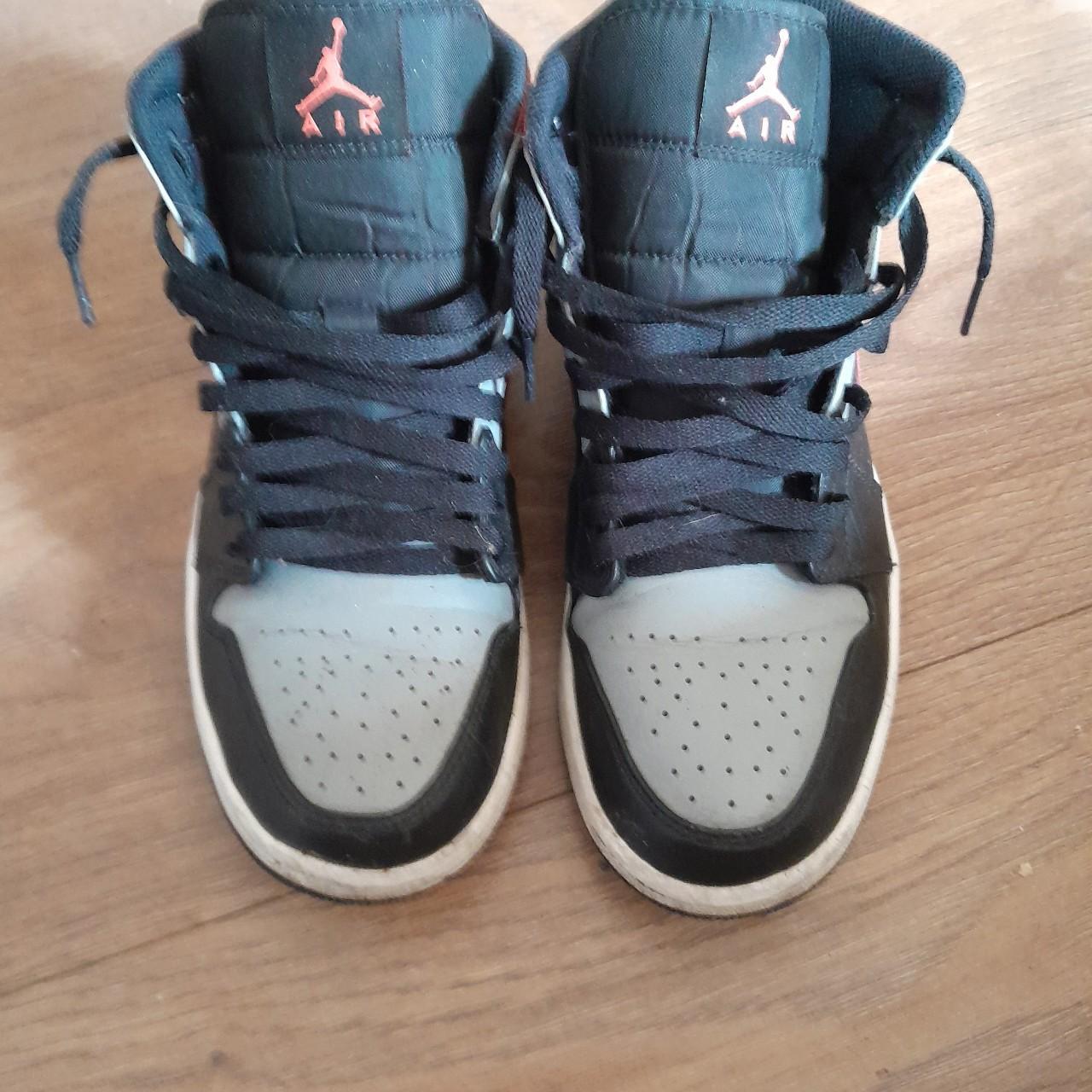 jordan 1 grey and black