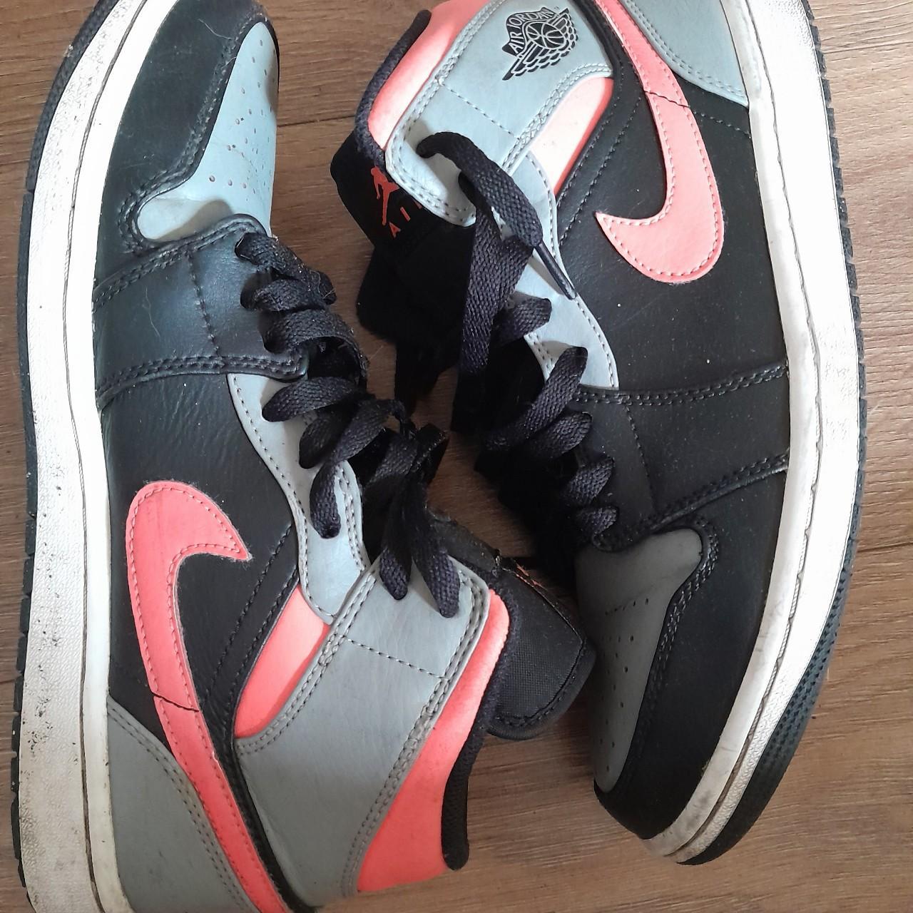 jordan 1 grey and black