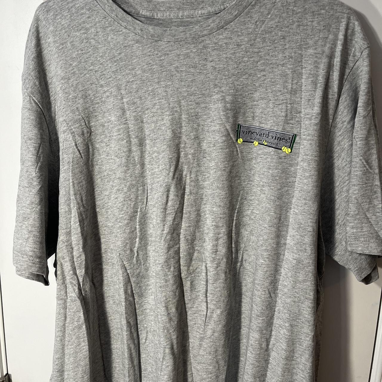 Vineyard Vines Men's Gray T-shirts