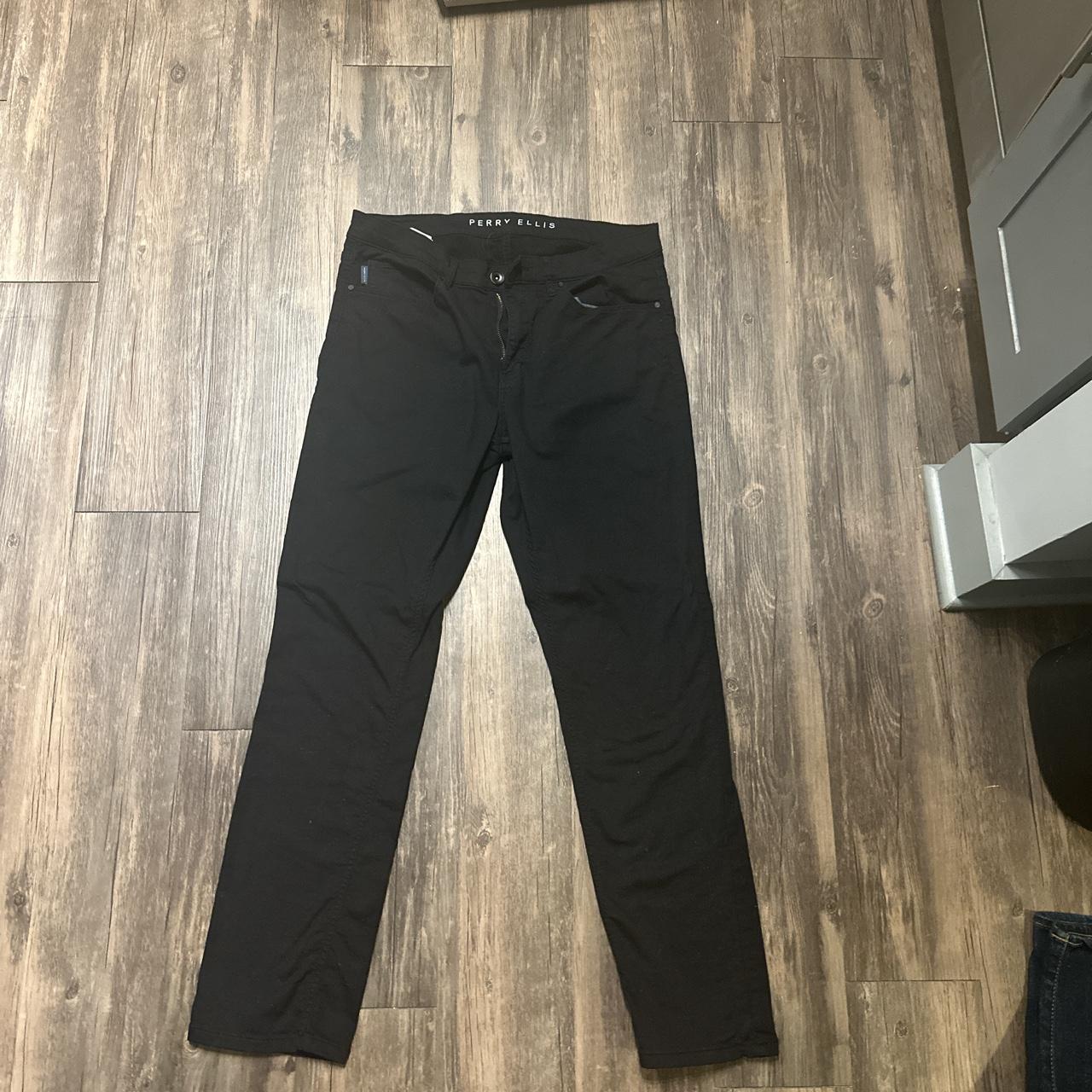 Perry Ellis pants worn twice - Depop