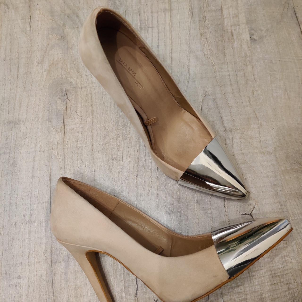 Basic on sale nude heels