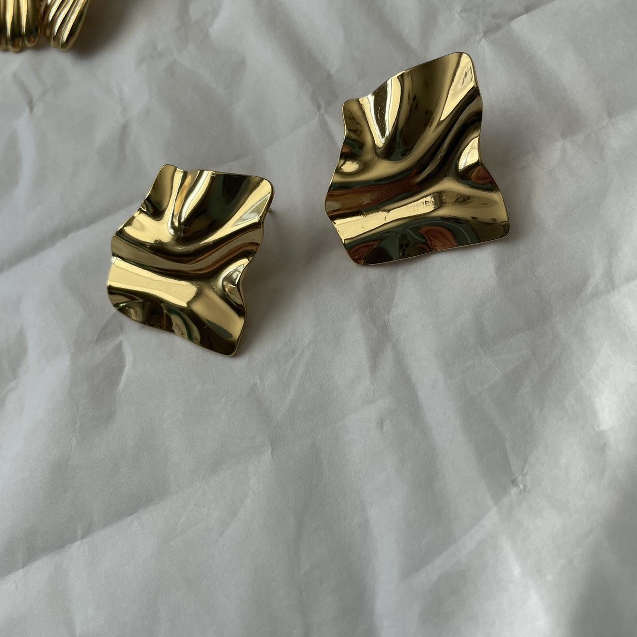 Abstract Square Ridge Earrings These super cool... - Depop