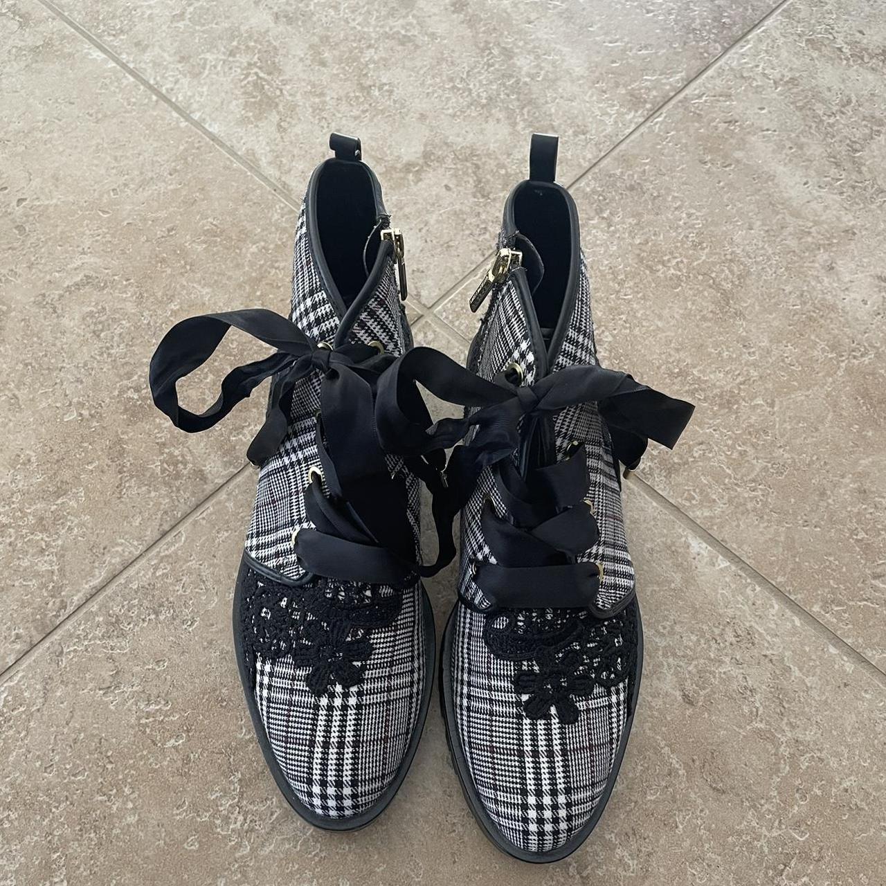 Karl lagerfeld clearance bow shoes