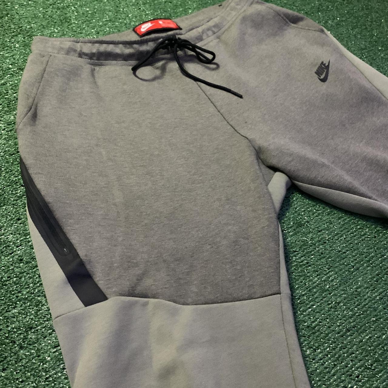 Nike Tech Fleece Pants Only worn a couple times... - Depop