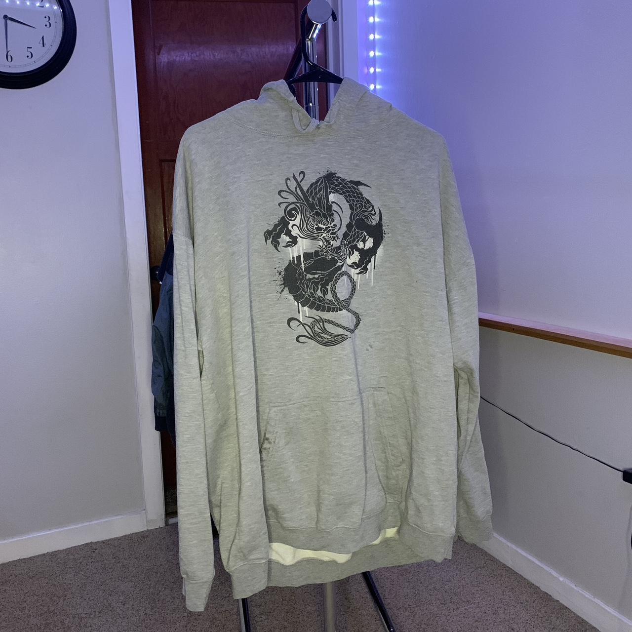 Top Heavy vintage dragon print hoodie Super sick... - Depop