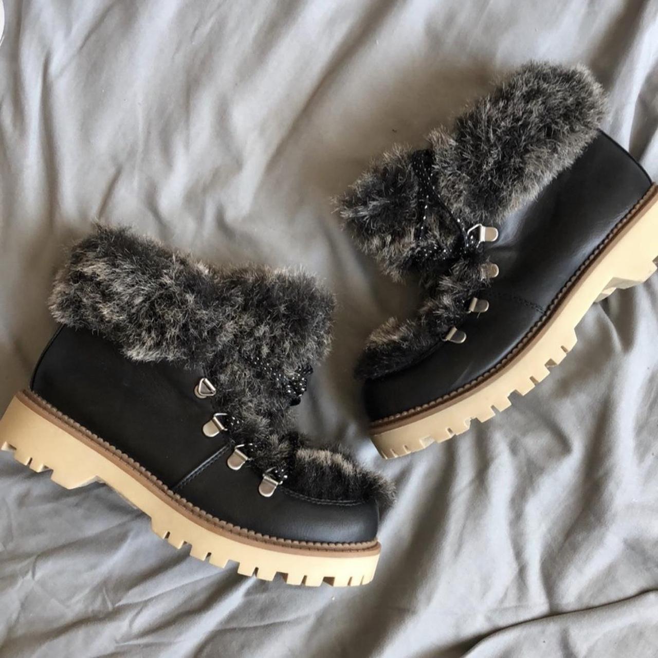 Kilbourn hot sale shearling bootie