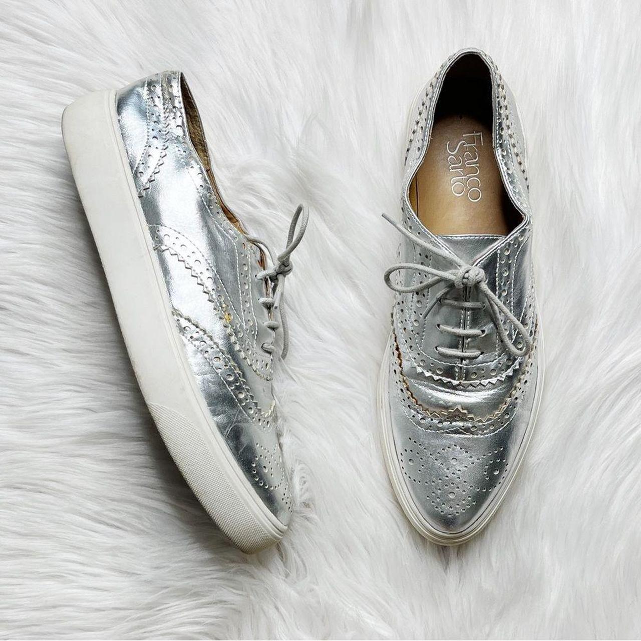 Womens hot sale silver oxfords