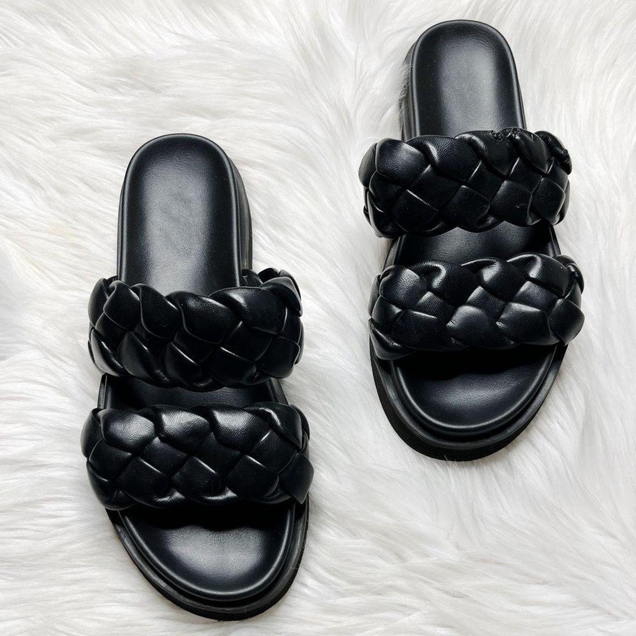 A new best sale day black slides