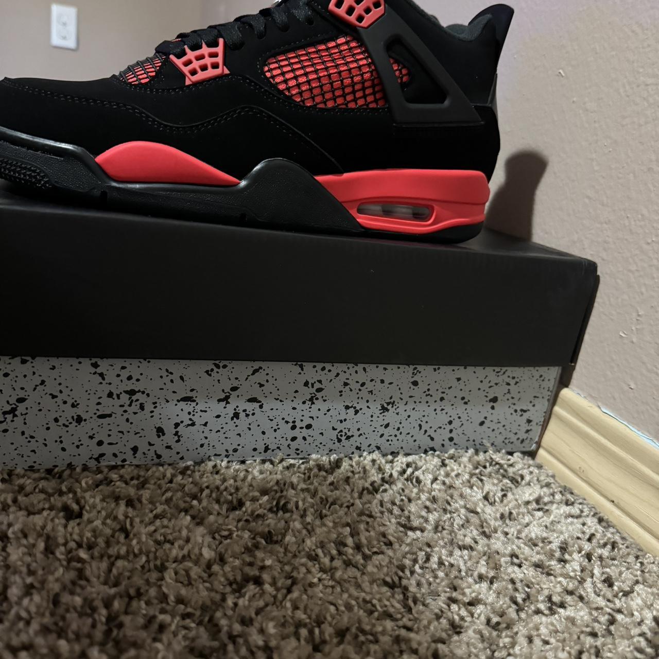 jordan 4s red thunder size 7