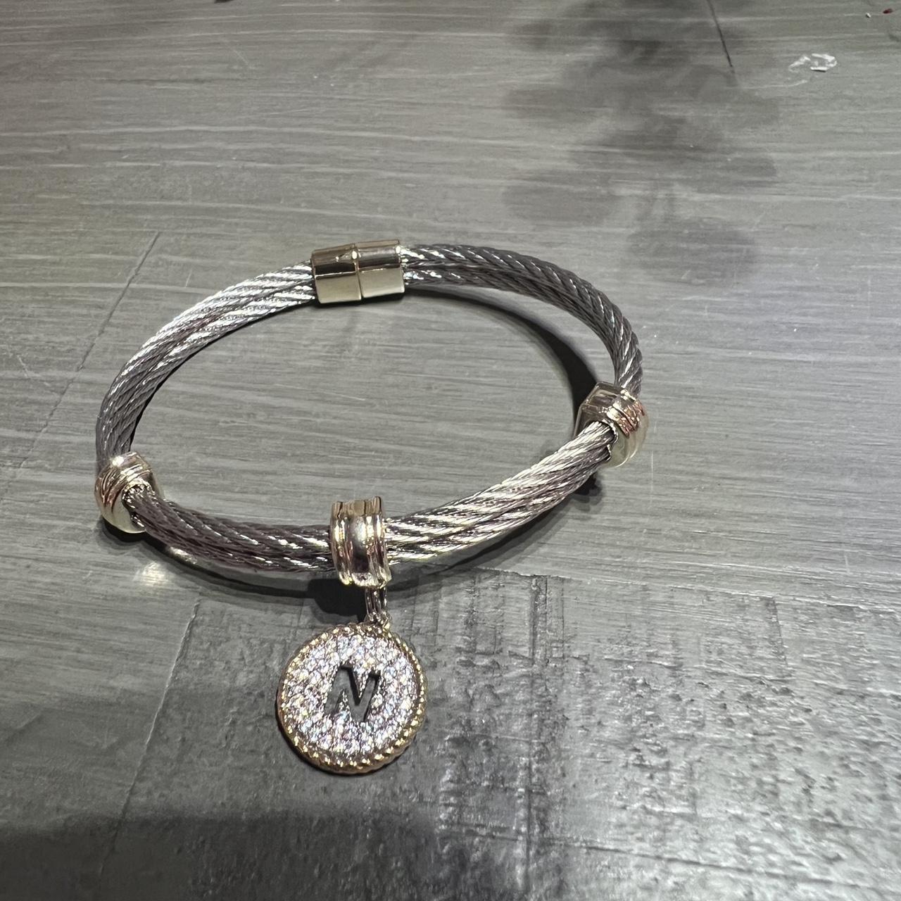 item listed by brenvren