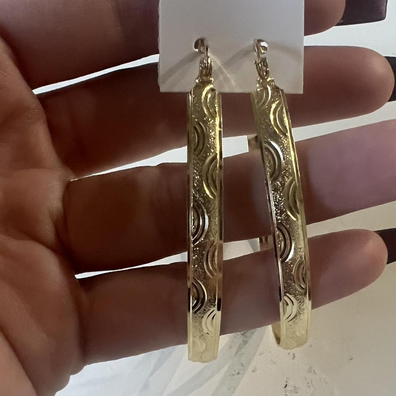 item listed by brenvren