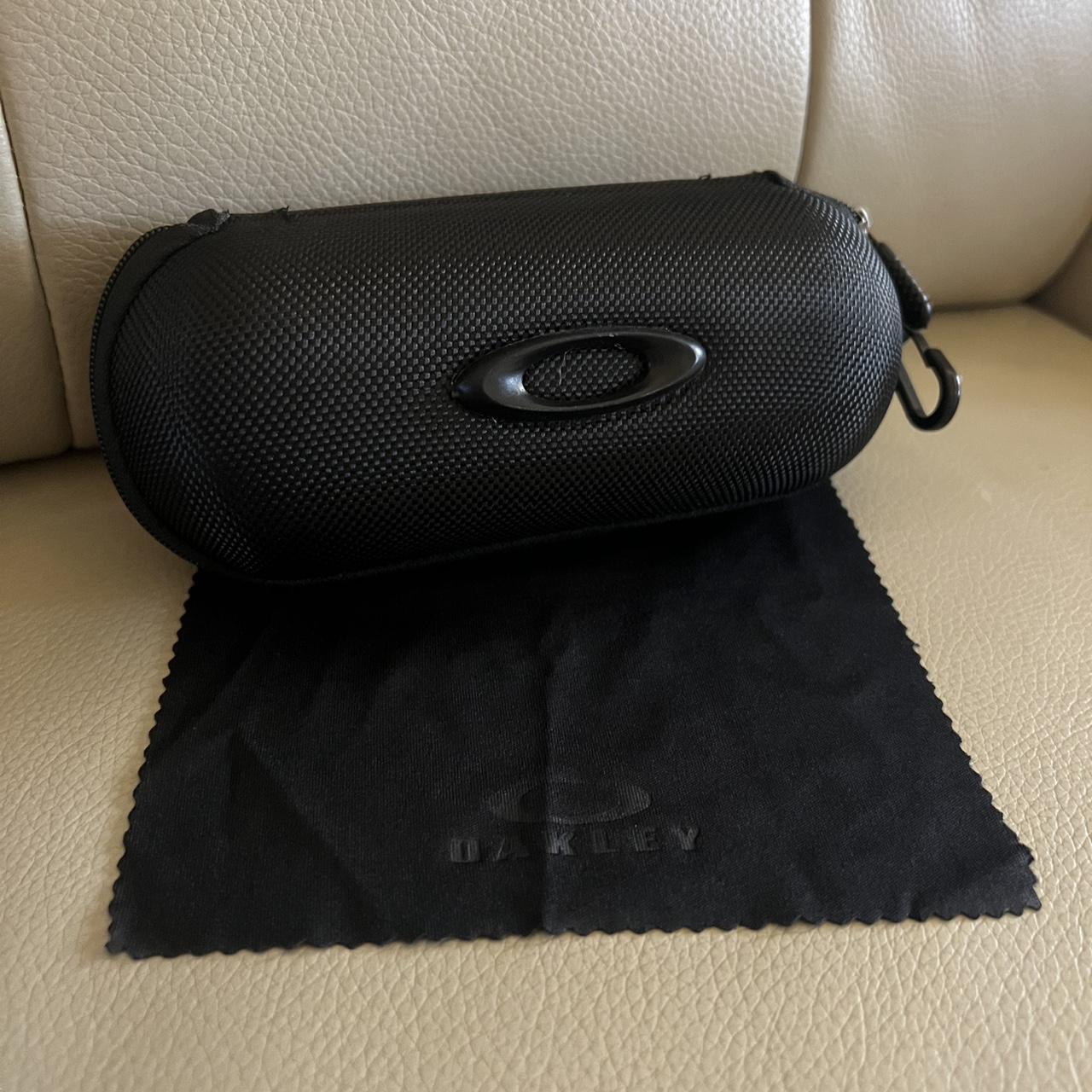 item listed by brenvren
