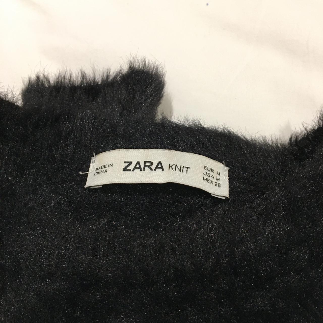 Black Zara cropped fuzzy jumper in size M (EU) #zara... - Depop