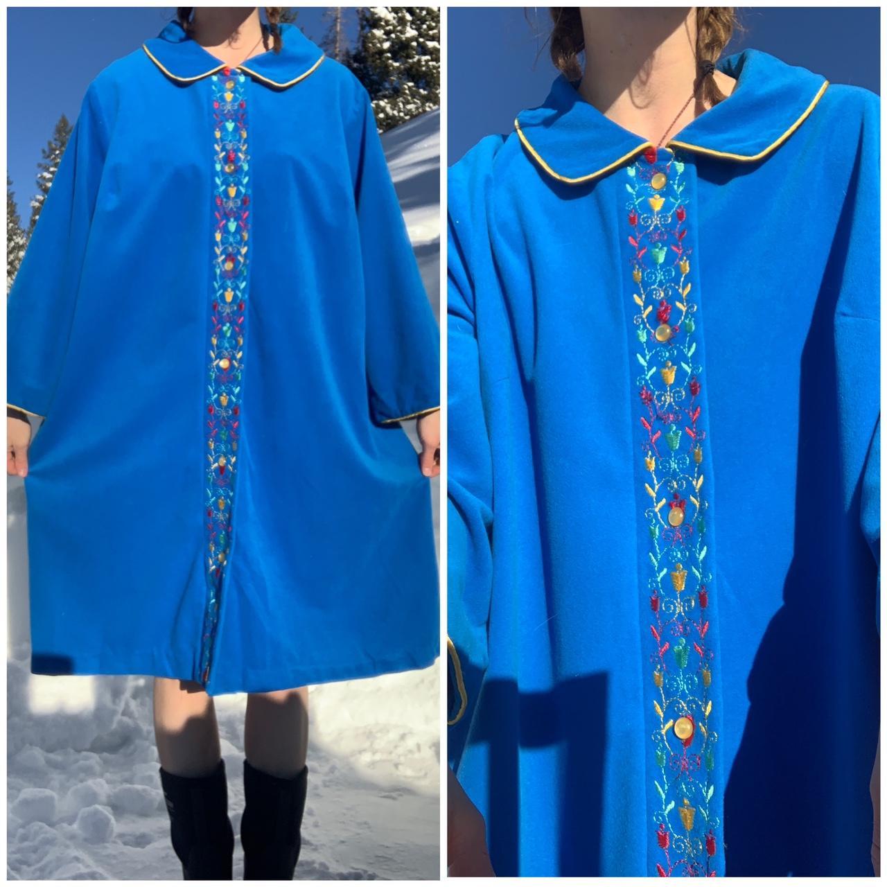 JCPenney Women's Blue and Yellow Robe Depop