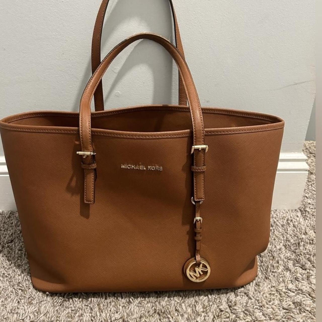 Michael Kors Tote bag used- popular GREAT CONDITION