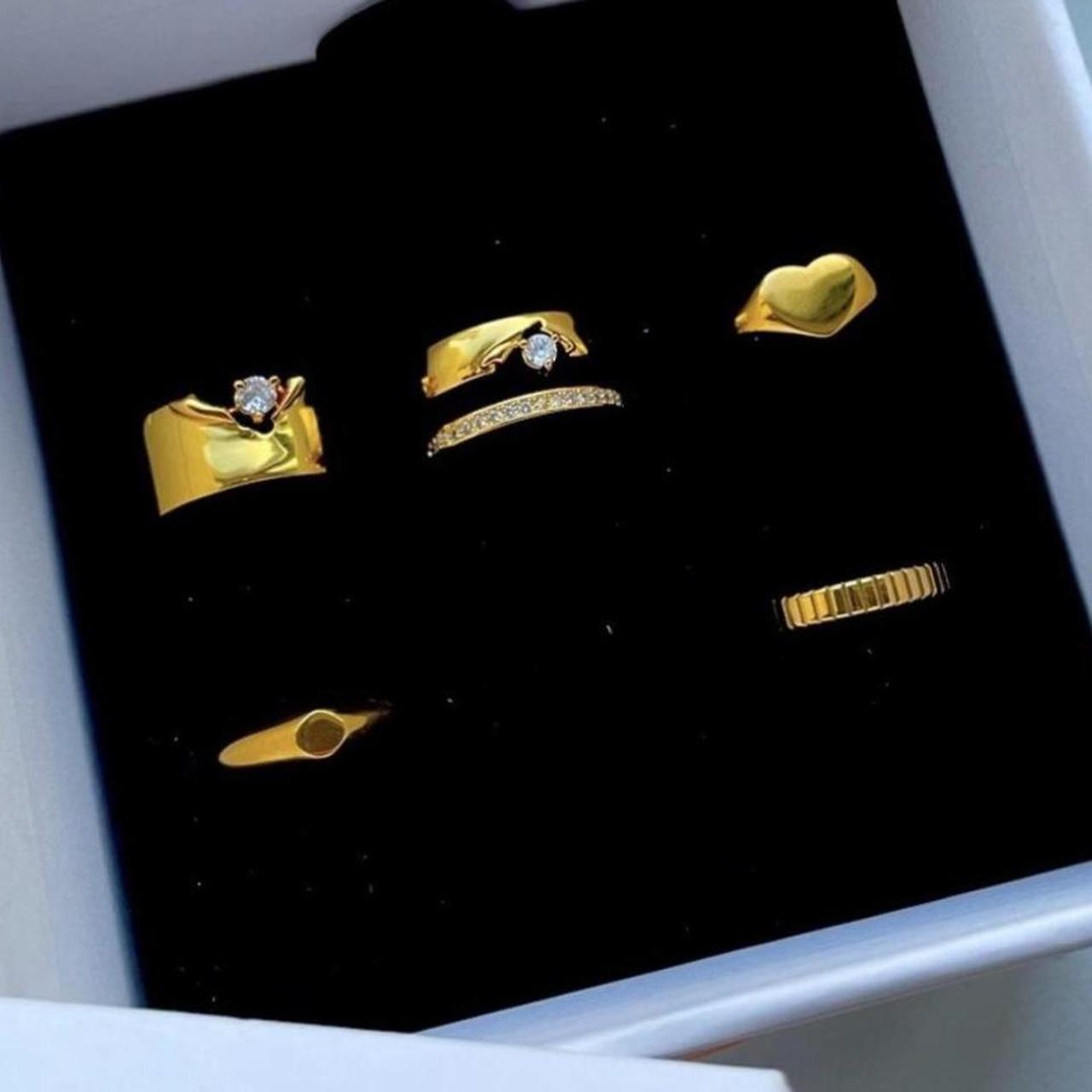 18k Gold Rings Set (5 pcs) Set of 5 rings, 18k Gold... - Depop