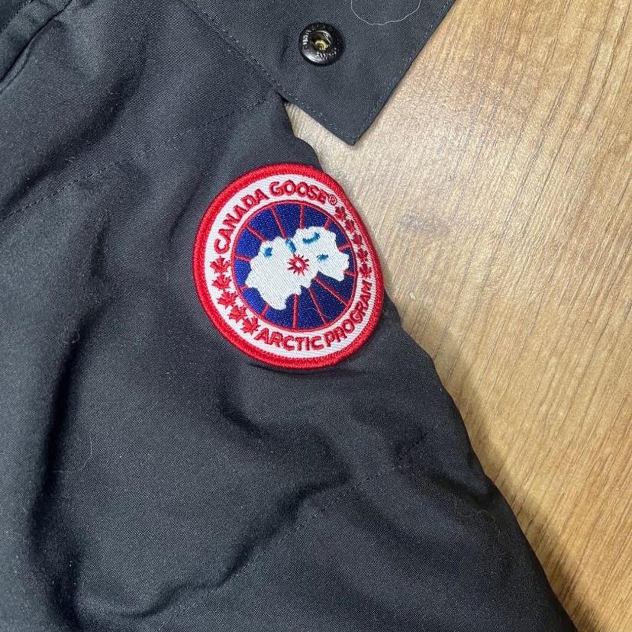 Canada Goose Men's Black Coat | Depop