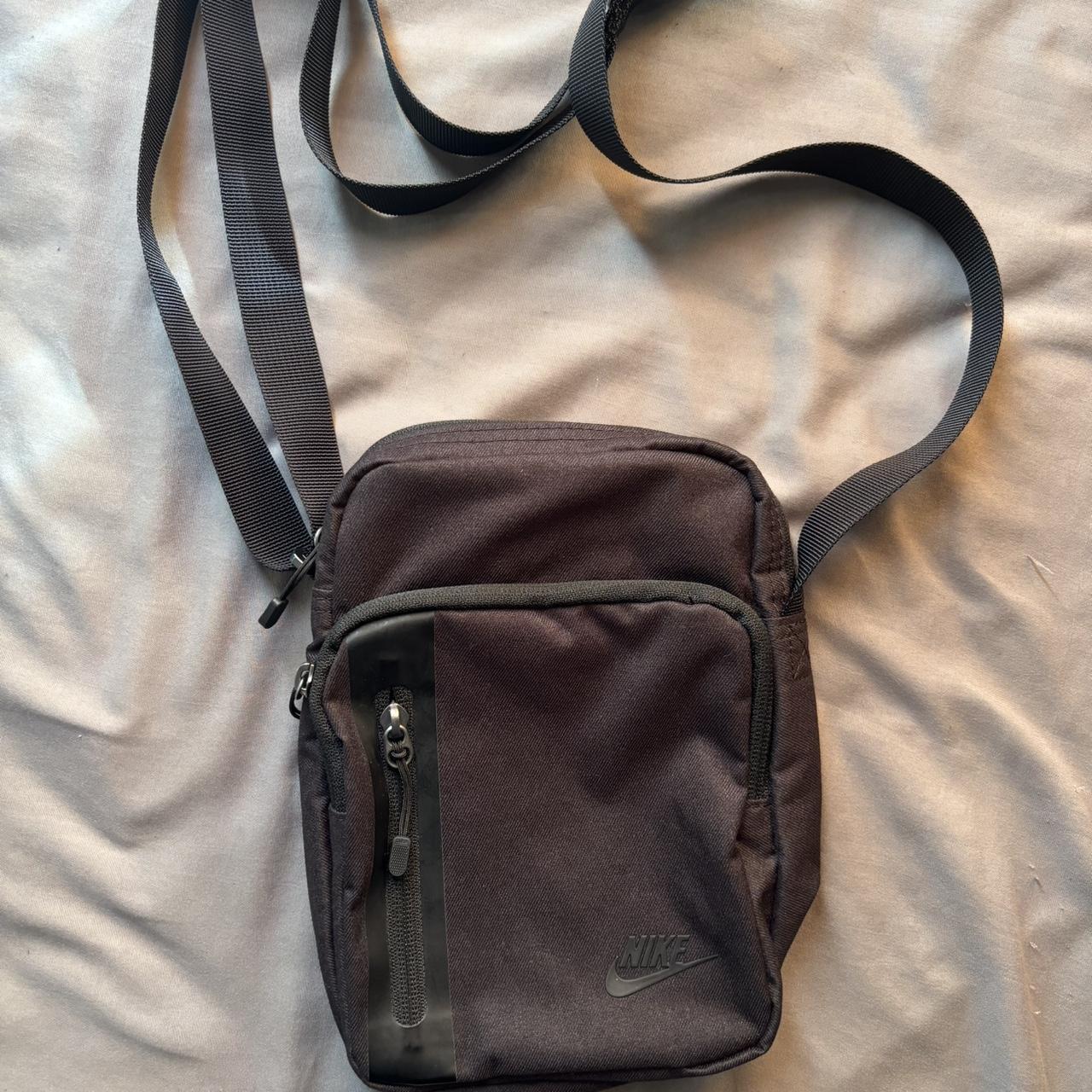 nike tech side bag