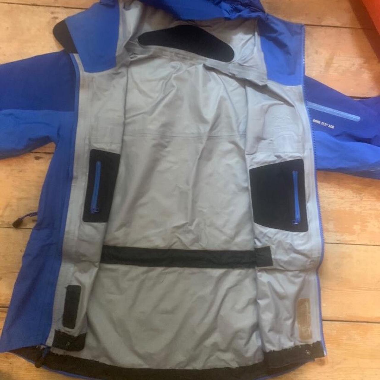 Arcteryx jacket Two tone blue Alpha SV Womens... - Depop