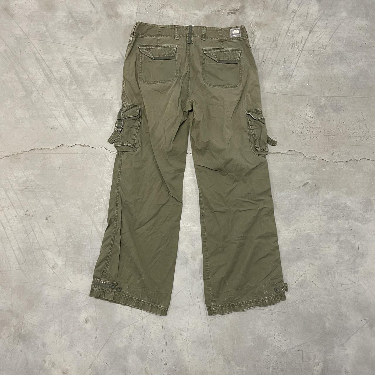 The North Face Men's Khaki and Green (2)
