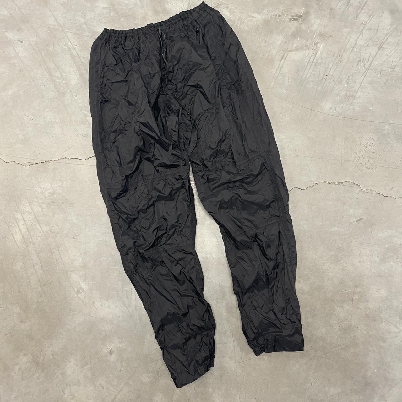 VINTAGE Y2K TRACK PARACHUTE PANTS 34x33 About my... - Depop