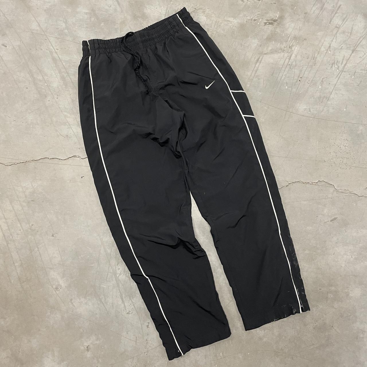 VINTAGE NIKE Y2K TRACKSUIT PARACHUTE... Depop