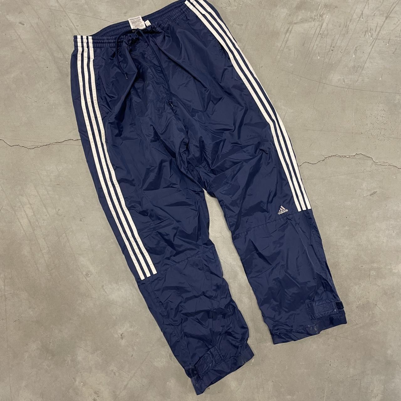 VINTAGE 90s BAGGY ADIDAS ORIGINALS PARACHUTE... - Depop