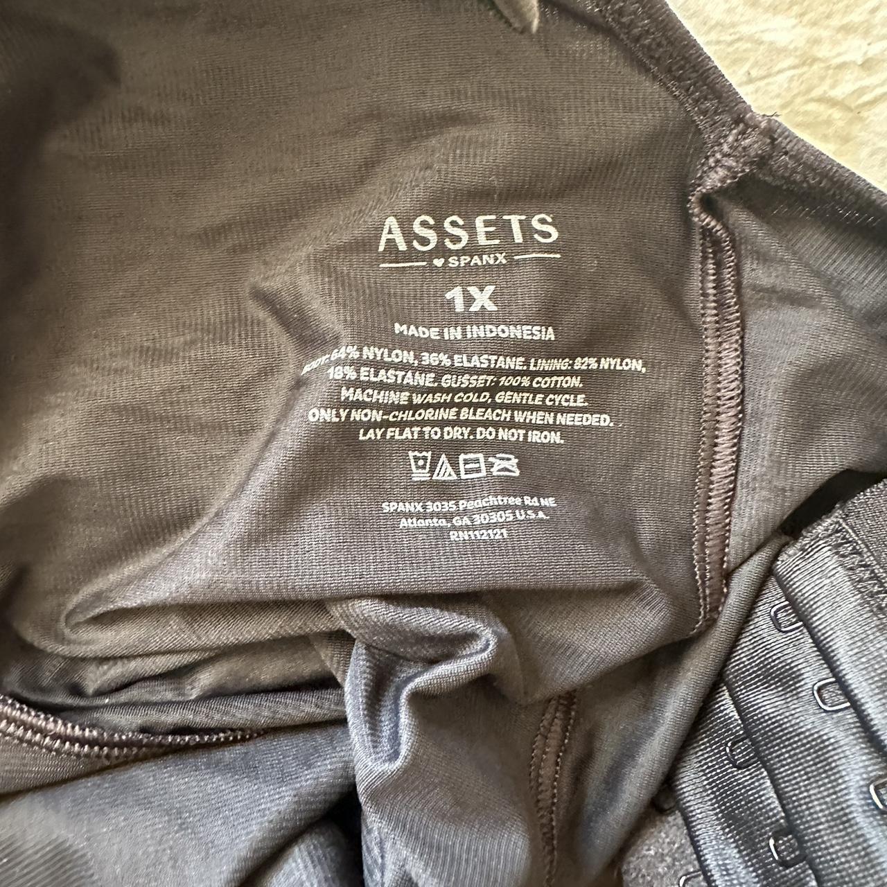 Assets by Spanx bodysuit. Size 1X. not the comfiest - Depop