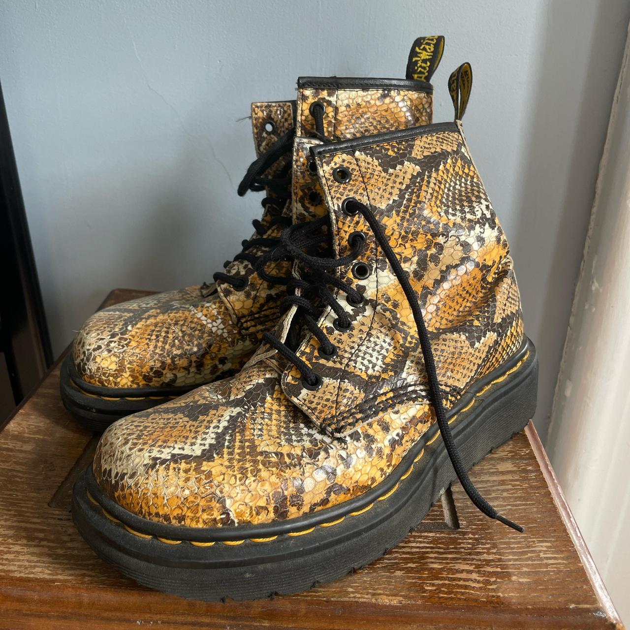 VERY RARE vintage Doc Martens snakeskin print Men